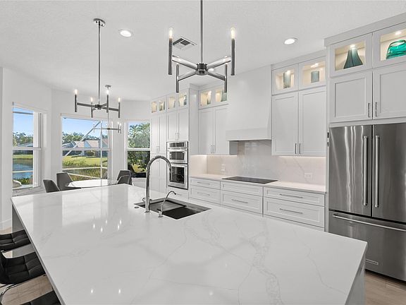 4th image of 11637 Castellon Court