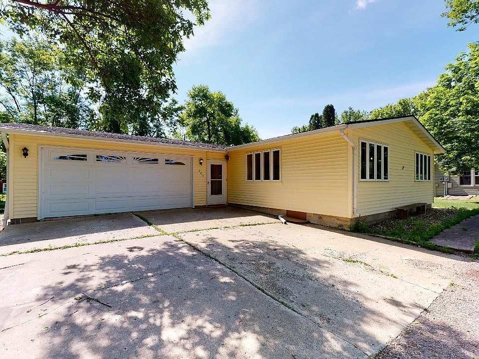 203 N 15th St, Kerkhoven, MN 56252 Zillow