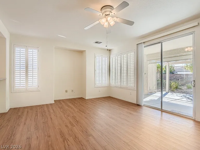 5173 Estasi St — Photo 5