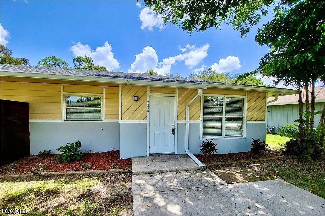 3 bed, 2.0 bath, 957 sqft, $1,425 — Photo 1