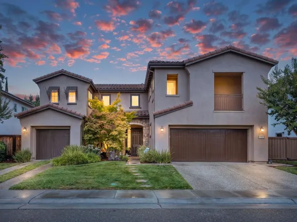 1560 Freswick Dr, Folsom, CA 95630