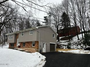 3609 Oak Ave, Altoona, PA 16601