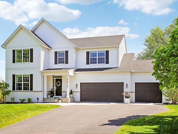 3rd image of 8619 Portage Ln E