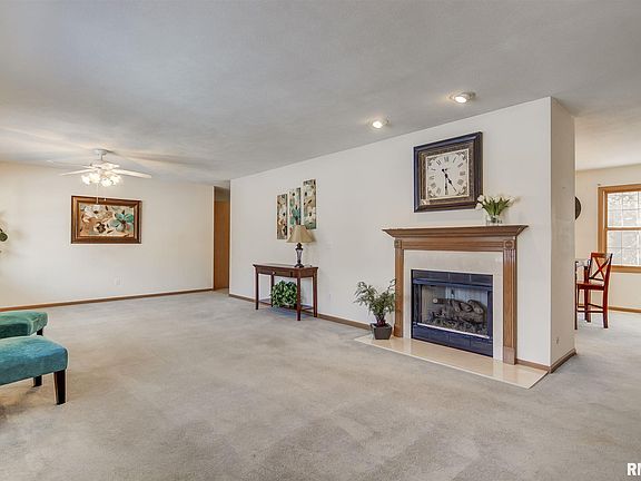 2nd image of 769 Woodland Dr