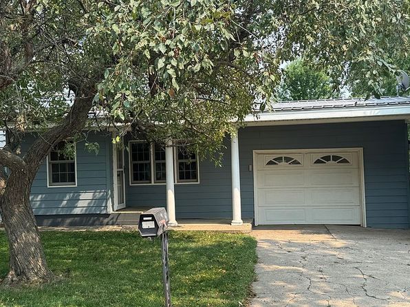 310 Joliet Ave SE