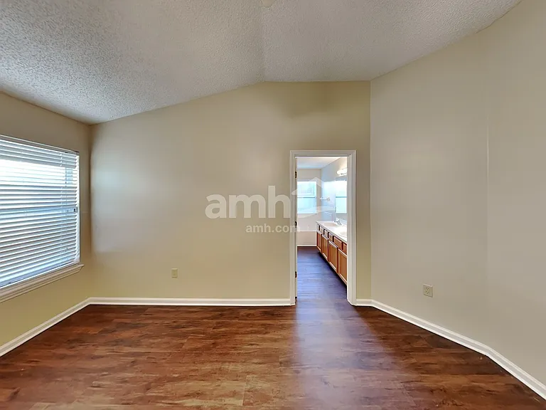 2708 Secret Harbor Dr — Photo 10