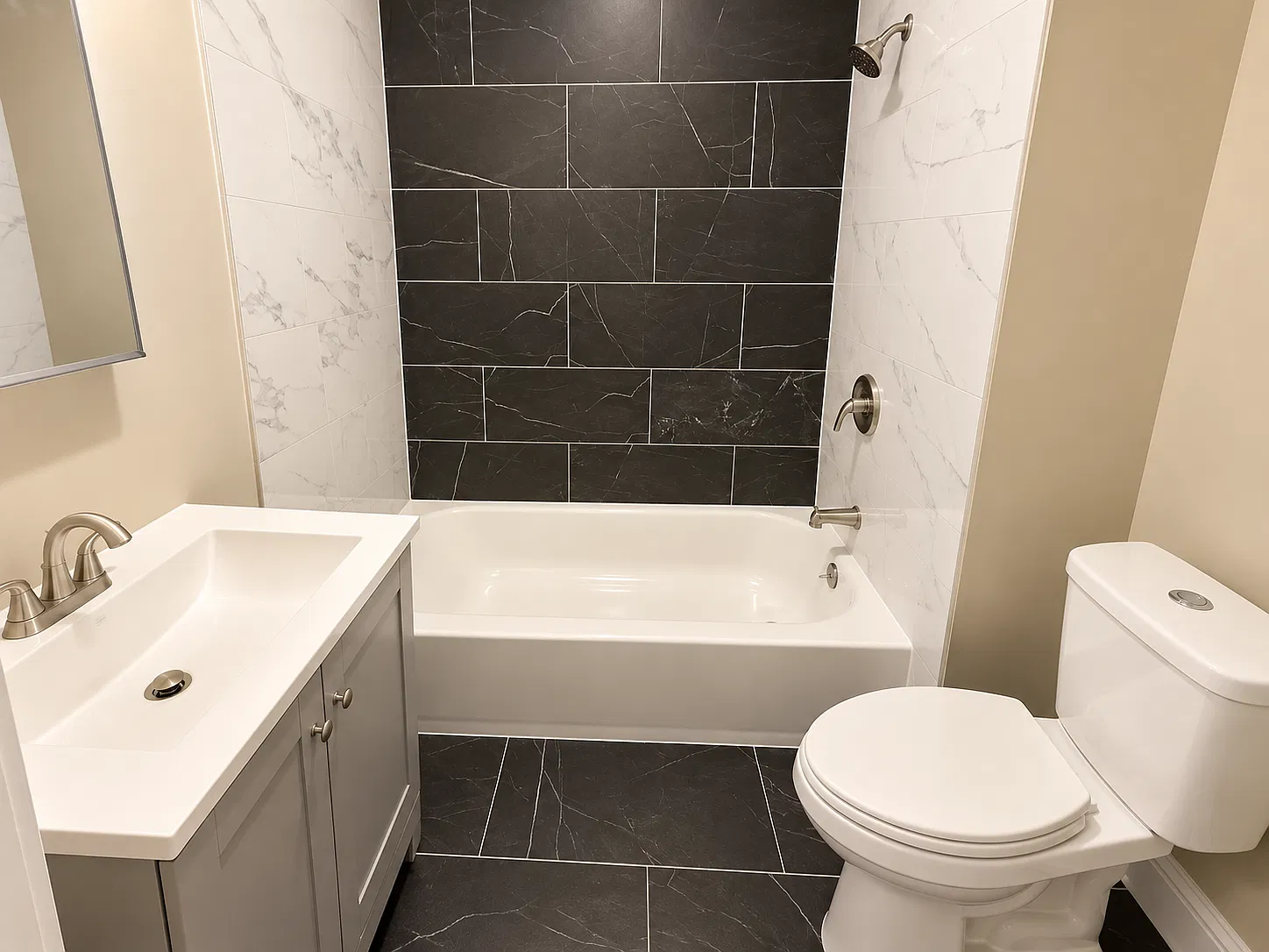 5 bed, 1.5 bath, 1500 sqft, $2,195 — Photo 2