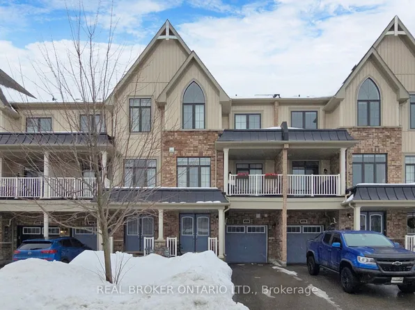 17 Blackpool Ln, East Gwillimbury, ON L9N 0R7