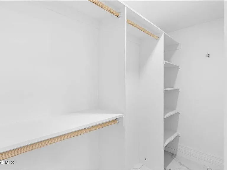 825 N 3rd Ave — Photo 17