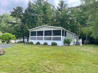 42 Temple Dr, Rochester, NH 03868