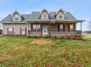 2943 Woods Rd, Springfield, TN 37172