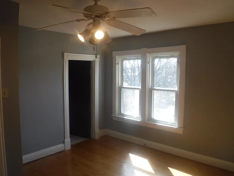 5466 Neosho St — Photo 1