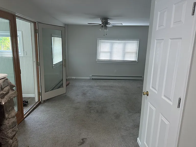 109 Main St — Photo 1