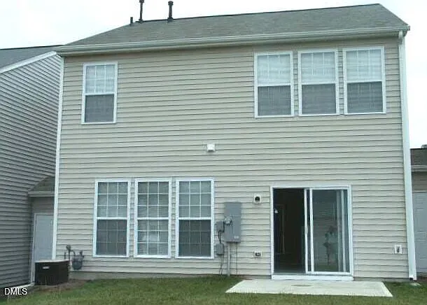 205 Whitney Oaks Ln — Photo 12