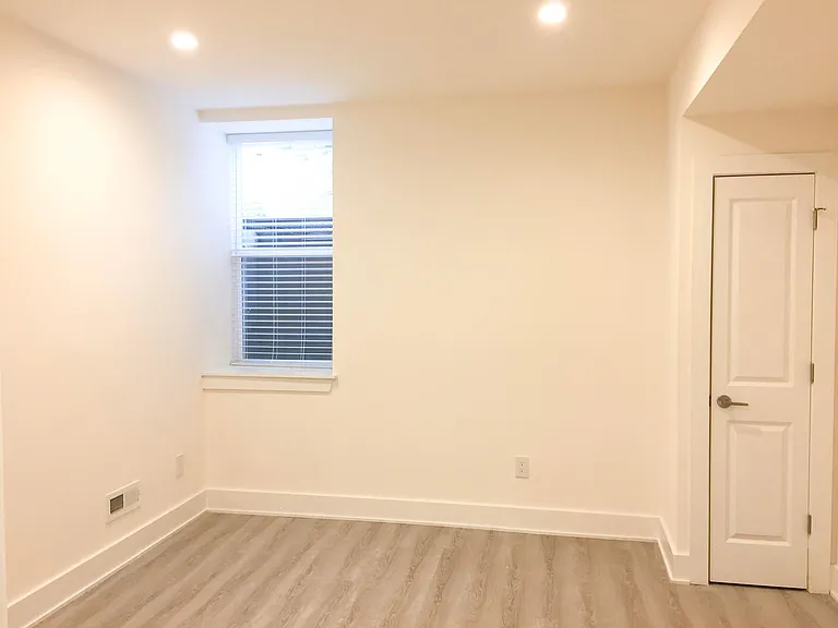 404 W Berks St — Photo 7