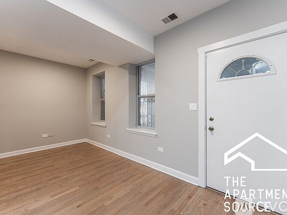 4th image of 1649 N Paulina St APT 1F