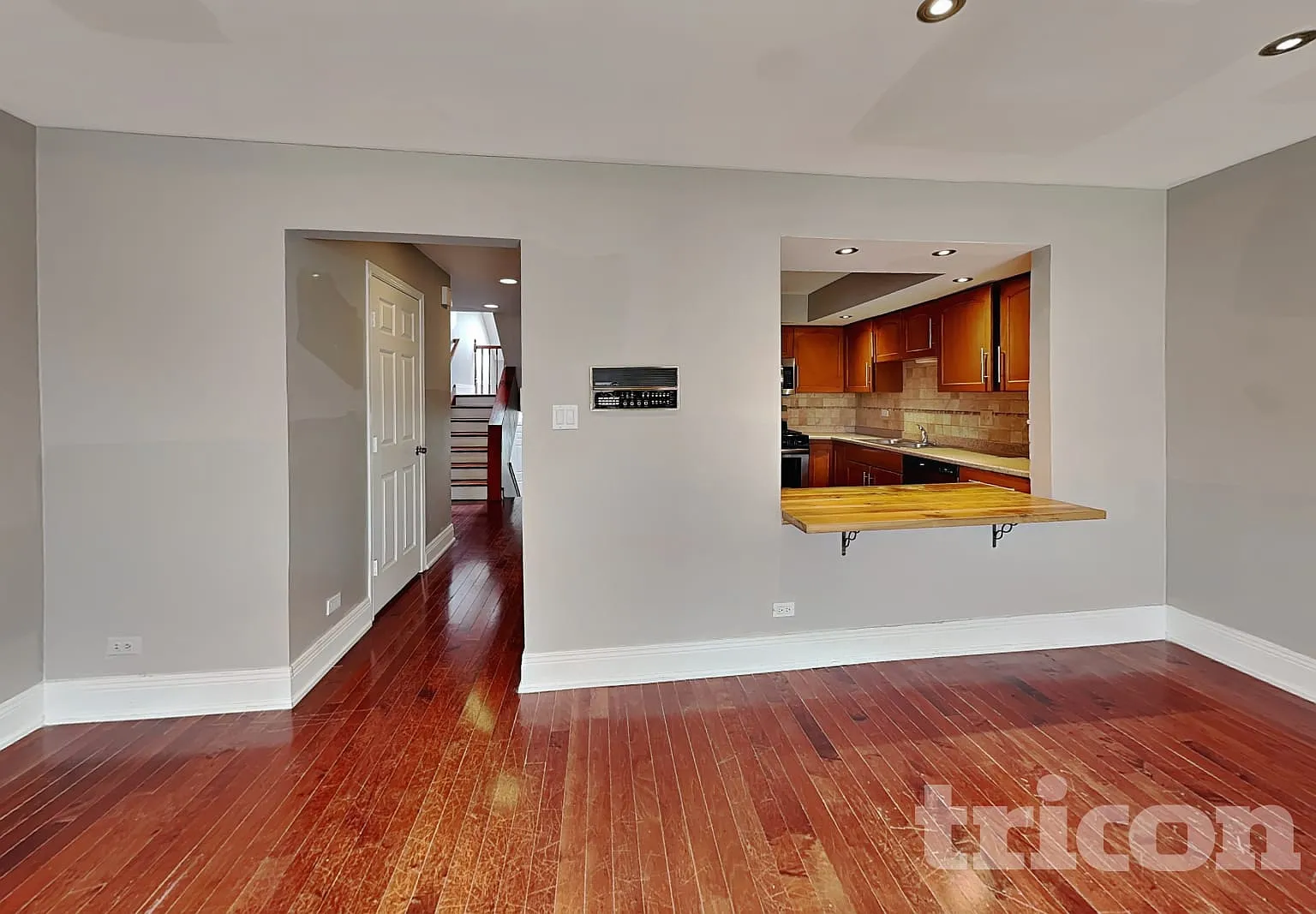 11059 Catherine Drive Palos Hills IL — Photo 2