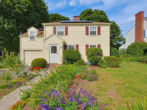 11 Durant St, Newton, MA 02458