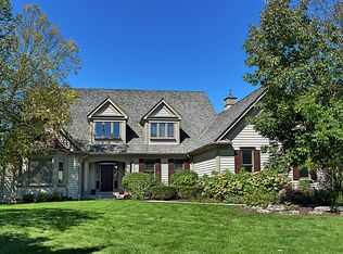 22874 N Ridgewood Ln, Kildeer, IL 60047