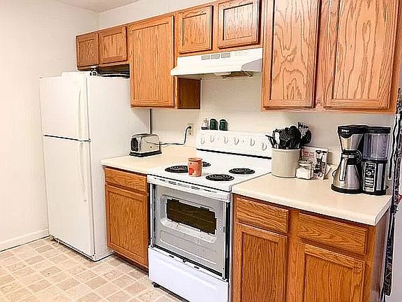 5th image of 411 Wiman Dr