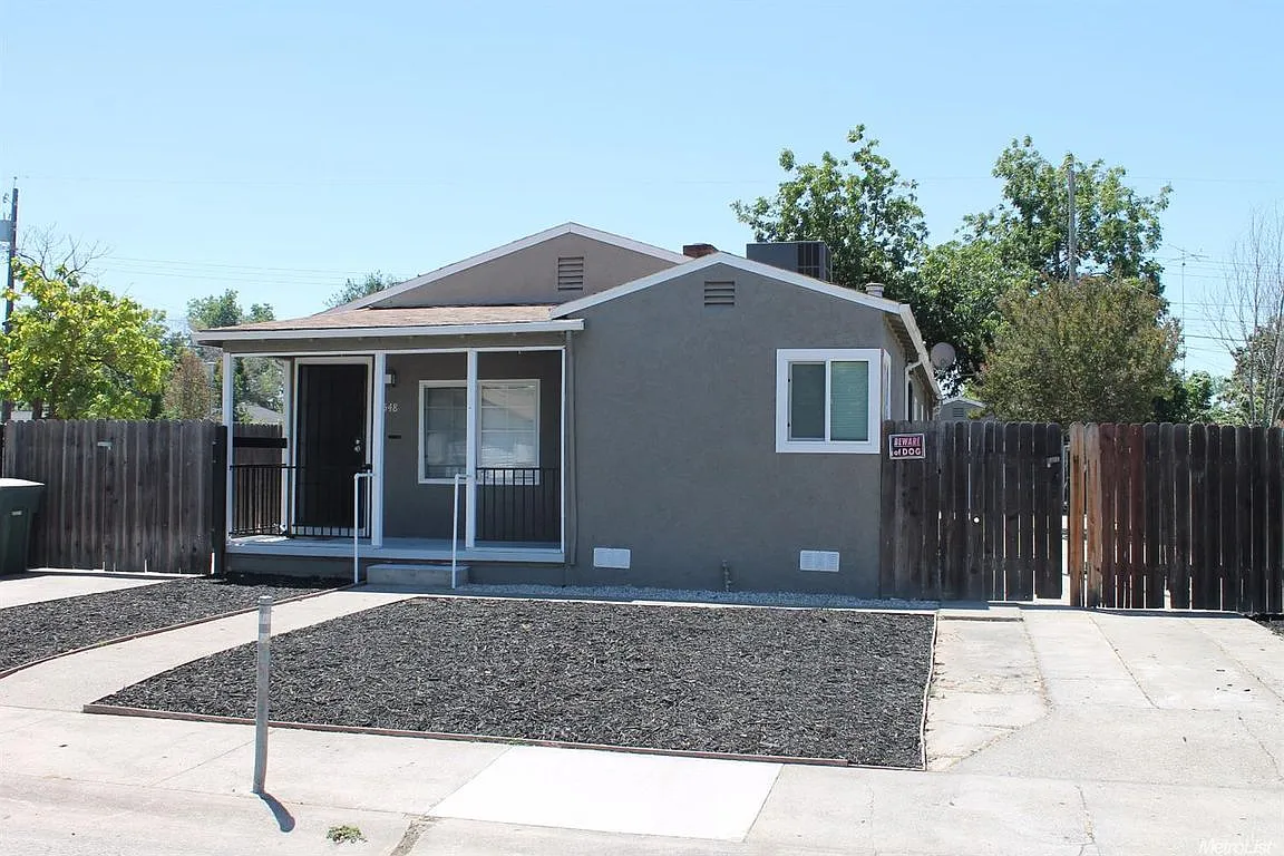 4548 12th Ave photo 1