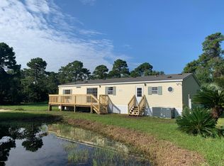 15615 Shark Rd W, Jacksonville, FL 32226