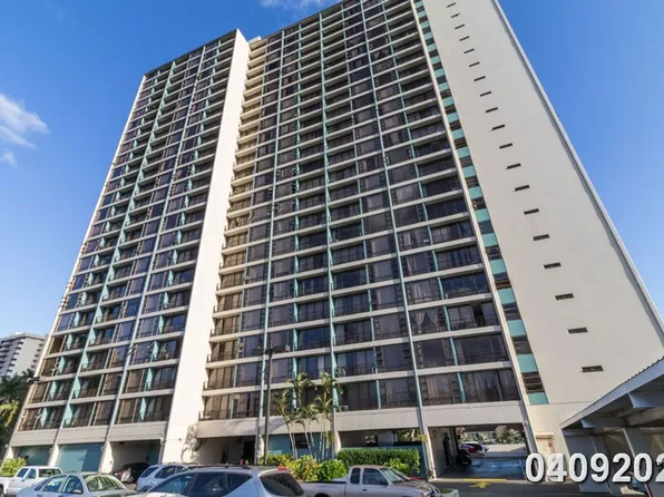 98-402 Koauka Loop, Aiea, HI