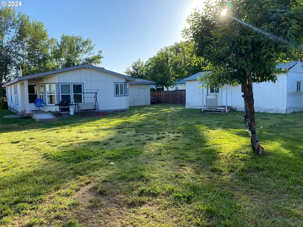 351 N Thielsen St, Echo, OR 97826
