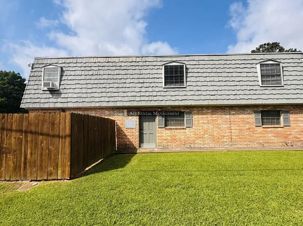 1700 Sun Ave #3, Pt Neches, TX 77651