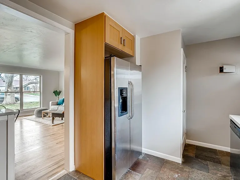 2932 Ivanhoe St — Photo 10