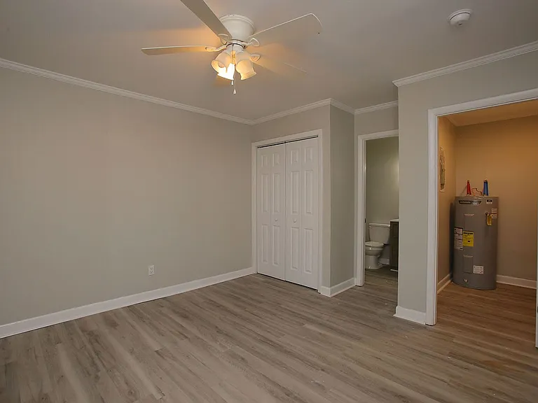 7251 Patricia Dr — Photo 12