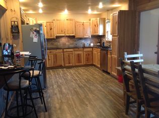 26200 S 655 Rd, Grove, OK 74344