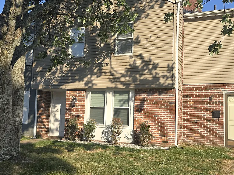 3809 Schooner Trl — Photo 1