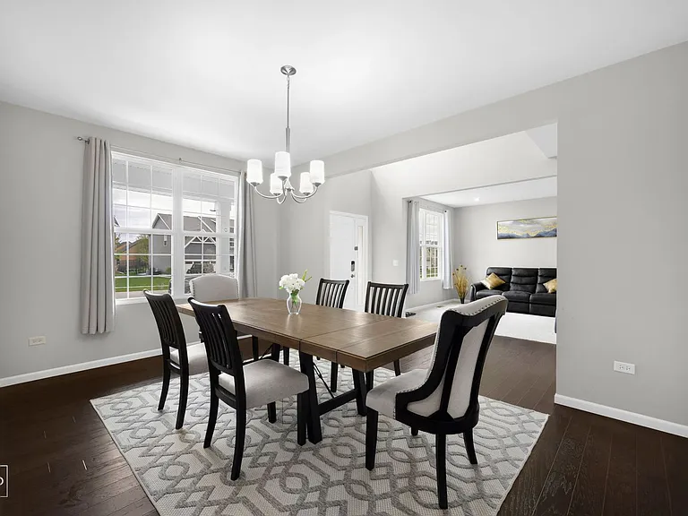 24502 W Magnetic Way — Photo 3