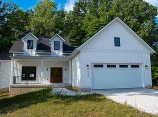 1948 Tom Ct, Dorr, MI 49323