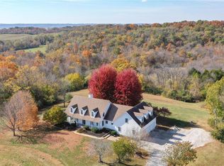 13964 Pleasent School Rd, Fieldon, IL 62031