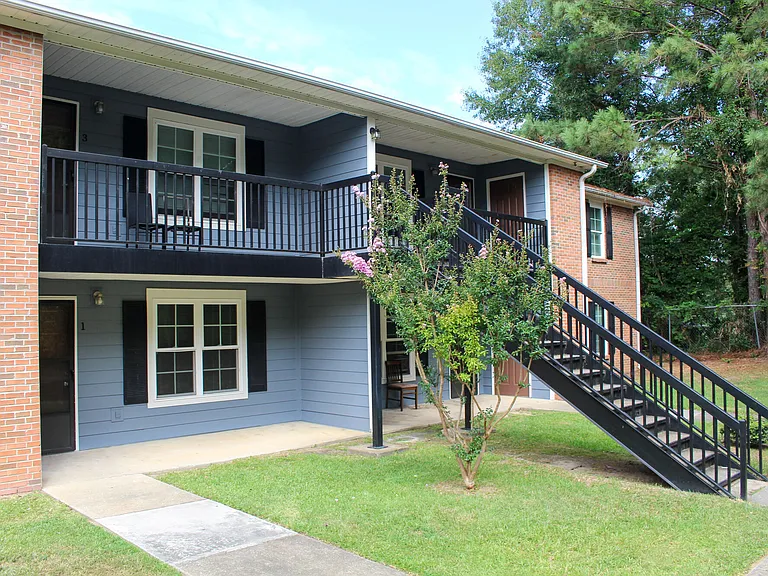 Springridge Apartments — Photo 12