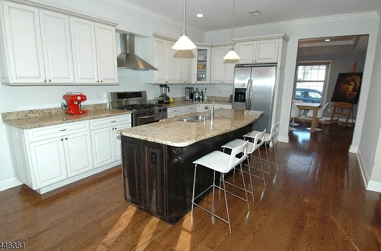 52 Morris Ave #B — Photo 11