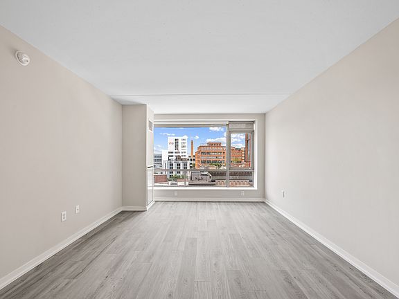 4th image of 66 Main St APT 515