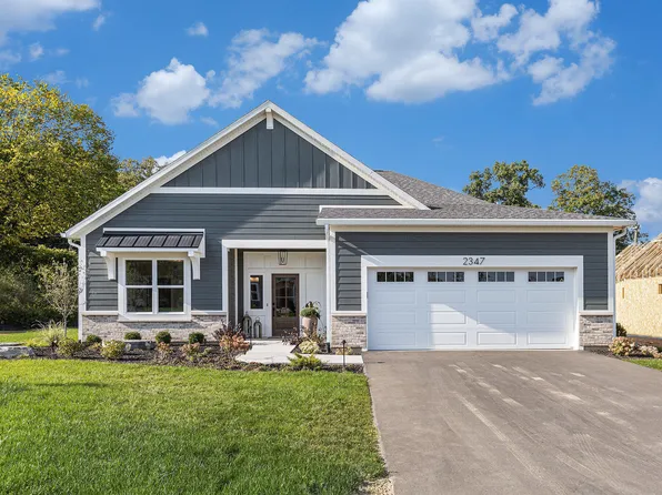 2347 Ada Valley Dr, Grand Rapids, MI 49525