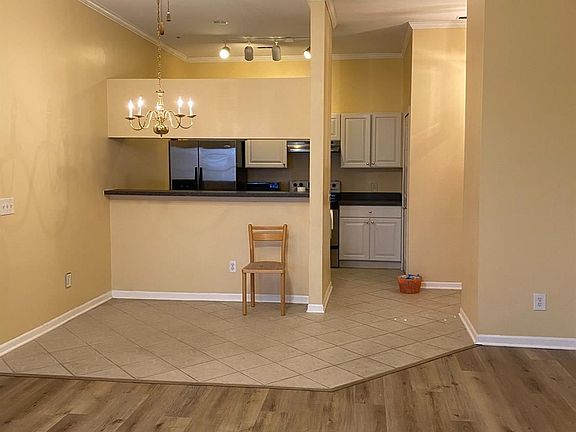 3rd image of 1068 Joyce Ln