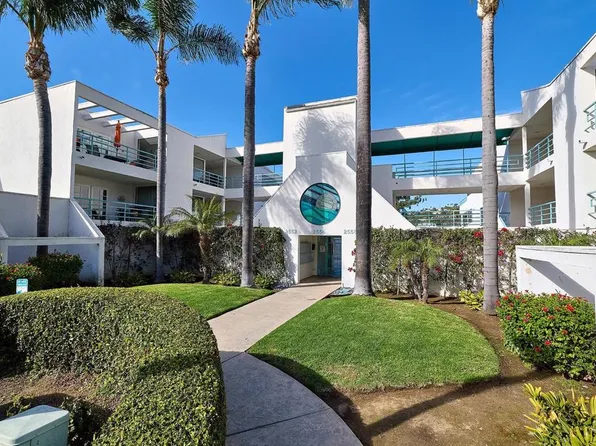 2558 Navarra Dr Unit E, Carlsbad, CA 92009