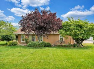 29 Thanksgiving Acre, Lexington, VA 24450