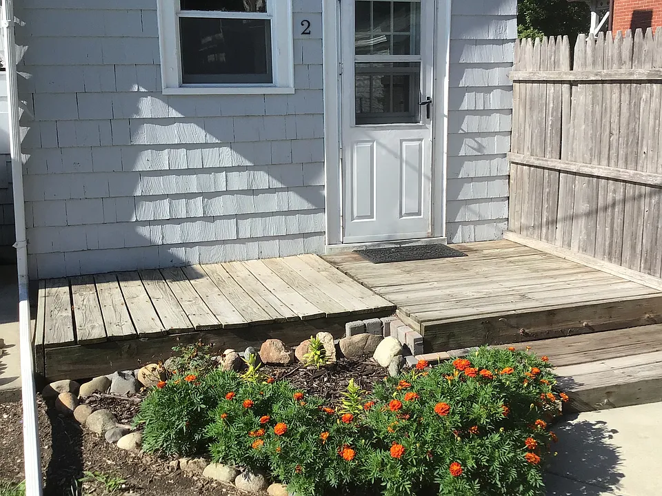 54 W Main St #2