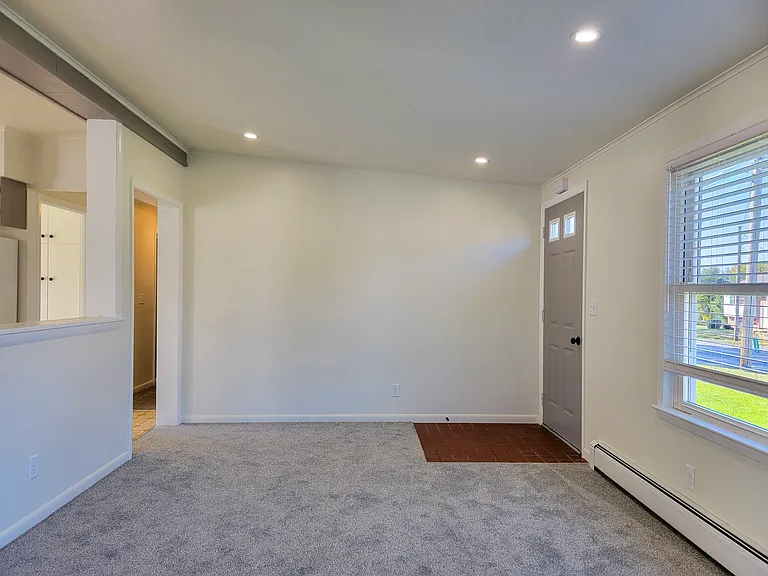 1290 Sheep Hill Rd — Photo 2