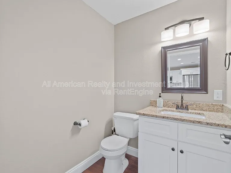 1315 Grandview Dr — Photo 10