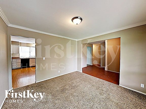 5th image of 3558 Whispering Woods Dr