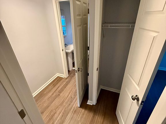 3rd image of 1024 King Blvd #C2