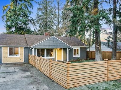 1226 N 160th St, Shoreline, WA, 98133