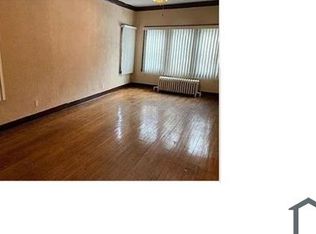 4926 W Congress Pkwy #1, Chicago, IL 60644